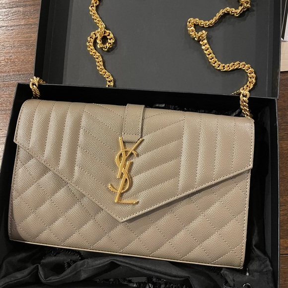 New YSL handbag - Picture 2 of 4